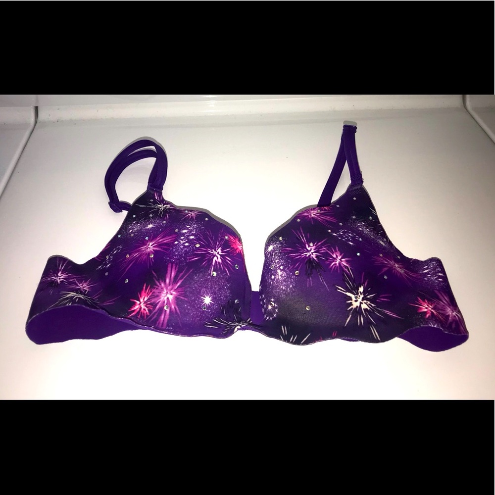 RARE! NWOT Secret Embrace Firework Push-up
